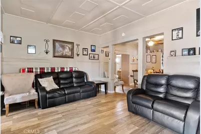 207 E 5th Street, Beaumont, CA 92223 - Photo 10