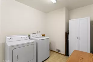 24250 Horst Dr, Crestline, CA 92325 - Photo 22