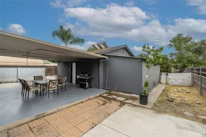 25481 6th Street, San Bernardino, CA 92410 - Photo 2