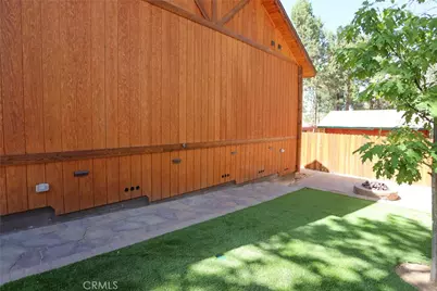 365 Santa Barbara Avenue, Sugarloaf, CA 92386 - Photo 38