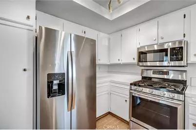 8025 E Sandstone Drive, Anaheim Hills, CA 92808 - Photo 18