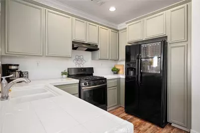 1800 E Lakeshore Drive #510, Lake Elsinore, CA 92530 - Photo 6