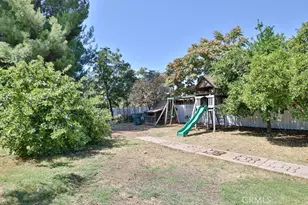 2810 11th St, Riverside, CA 92507 - Photo 16