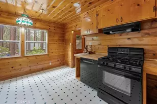 41480 Comstock Ln, Big Bear Lake, CA 92315 - Photo 10