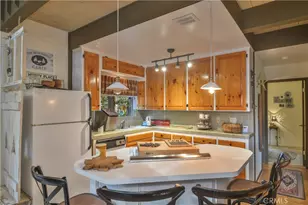 307 Pioneer Rd, Lake Arrowhead, CA 92352 - Photo 6