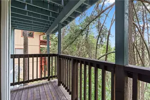 23774 Lakeview Dr, Crestline, CA 92325 - Photo 14