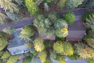 27381 Cottonwood Ln, Lake Arrowhead, CA 92317 - Photo 26