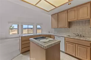 37525 Sage Blossom Ln, Temecula, CA 92592 - Photo 18