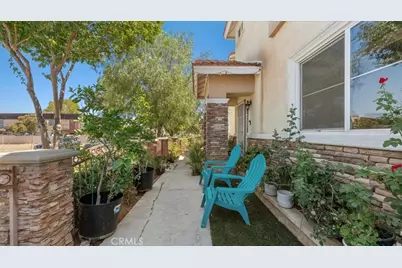 10115 Onyx Way, Riverside, CA 92503 - Photo 2