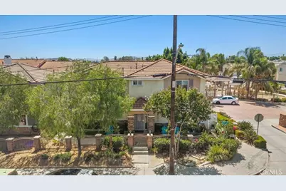 10115 Onyx Way, Riverside, CA 92503 - Photo 14