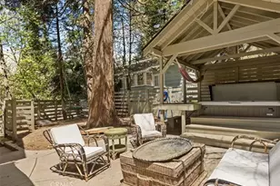 855 Lake Dr, Lake Arrowhead, CA 92352 - Photo 4