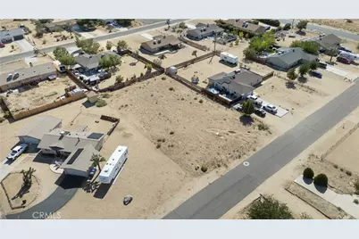 58167 Spring Road, Yucca Valley, CA 92284 - Photo 2
