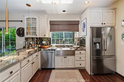 244 Corona Circle, Lake Arrowhead, CA 92352 - Photo 12