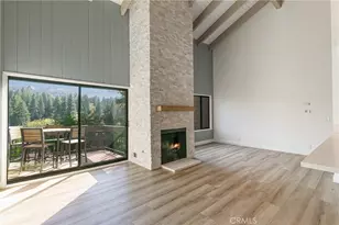 27657 Peninsula Dr, Lake Arrowhead, CA 92352 - Photo 12