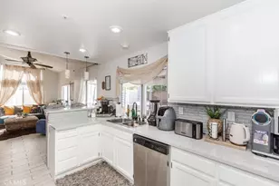 19579 Perth Ln, Riverside, CA 92508 - Photo 12