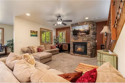 731 W Country Club, Big Bear City, CA 92314 - Photo 10