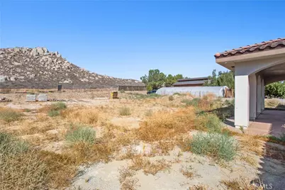 28200 War Admiral St, Moreno Valley, CA 92555 - Photo 34