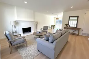 7702 Newport Ct, Fontana, CA 92336 - Photo 2