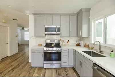 229 La Verne, Long Beach, CA 90803 - Photo 8