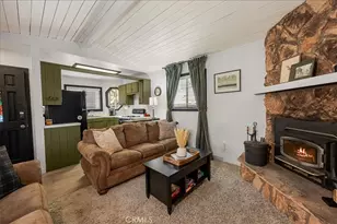 267 Spruce Ln, Sugarloaf, CA 92386 - Photo 4