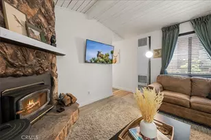267 Spruce Ln, Sugarloaf, CA 92386 - Photo 4