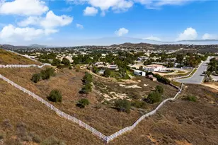 18936 Summer Leaf Ln, Riverside, CA 92504 - Photo 46