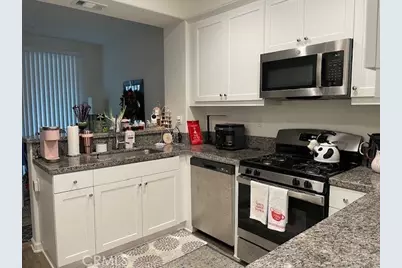 41987 Isadora St #1404, Murrieta, CA 92562 - Photo 8