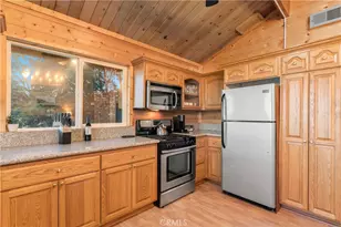 816 Chamois Dr, Crestline, CA 92325 - Photo 14
