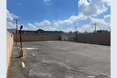 4151 N Sierra Way, San Bernardino, CA 92407 - Photo 2