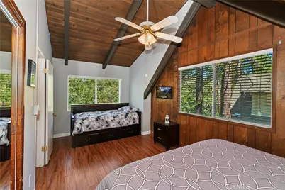 1468 Golden Rule Ln, Lake Arrowhead, CA 92352 - Photo 16