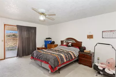 9585 Juniper Street, Apple Valley, CA 92308 - Photo 22