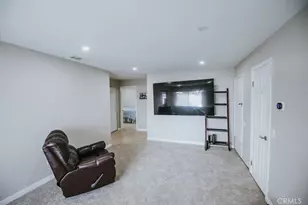 1554 Border Ave, Corona, CA 92882 - Photo 2