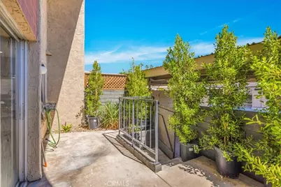 2120 B N Indian Canyon, Palm Springs, CA 92262 - Photo 30