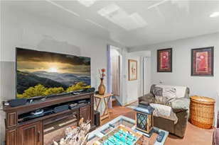 682 Buckingham Square, Lake Arrowhead, CA 92352 - Photo 16