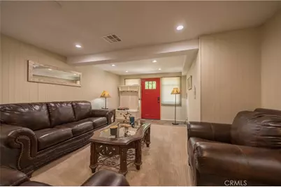 195 Elgin Boulevard, Big Bear Lake, CA 92315 - Photo 2