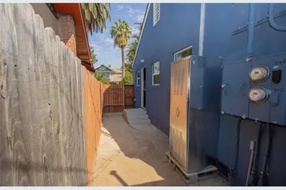 3110 Lime, Riverside, CA 92501 - Photo 8