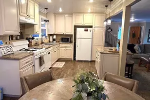 325 Cottage Grove, Lake Arrowhead, CA 92352 - Photo 10