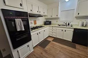 626 N Dearborn Street, Redlands, CA 92374 - Photo 24