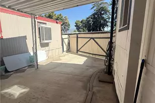 4015 Mountain Dr, San Bernardino, CA 92407 - Photo 18