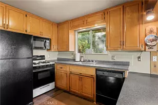 1159 Yellowstone, Lake Arrowhead, CA 92352 - Photo 10