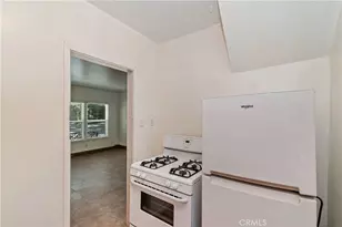 23581 Lake Dr, Crestline, CA 92325 - Photo 34