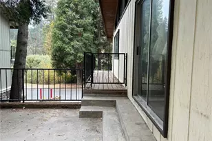 22348 Glenwood, Crestline, CA 92325 - Photo 16