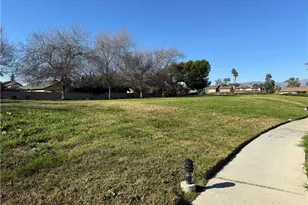 12476 Park, Chino, CA 91710 - Photo 36