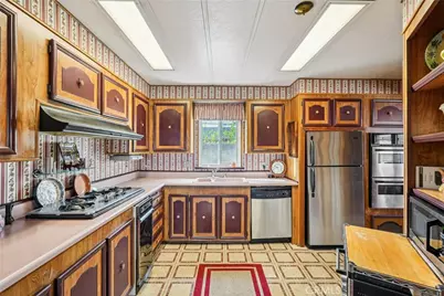 307 S Smith #15, Corona, CA 92882 - Photo 14