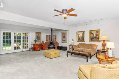 446 E Sunset Drive, Redlands, CA 92373 - Photo 10