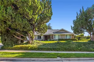 446 E Sunset Dr, Redlands, CA 92373 - Photo 2