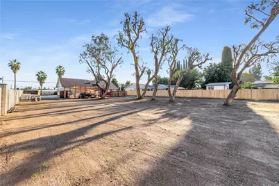 2572 Harrison, Riverside, CA 92503 - Photo 62