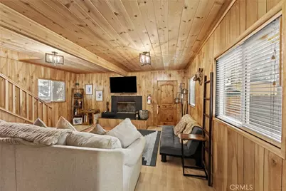 317 Moreno, Sugarloaf, CA 92386 - Photo 14