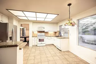 39822 Barcelona, Murrieta, CA 92562 - Photo 20