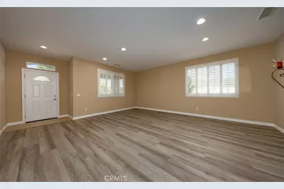 31829 Oak Wood Circle, Yucaipa, CA 92399 - Photo 6